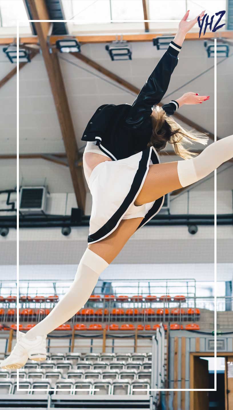 Overcome-mental-blocks-in-cheerleading-jumps